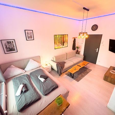 #222 Modernes City Apartment Im Herzen Von ノイス エクステリア 写真