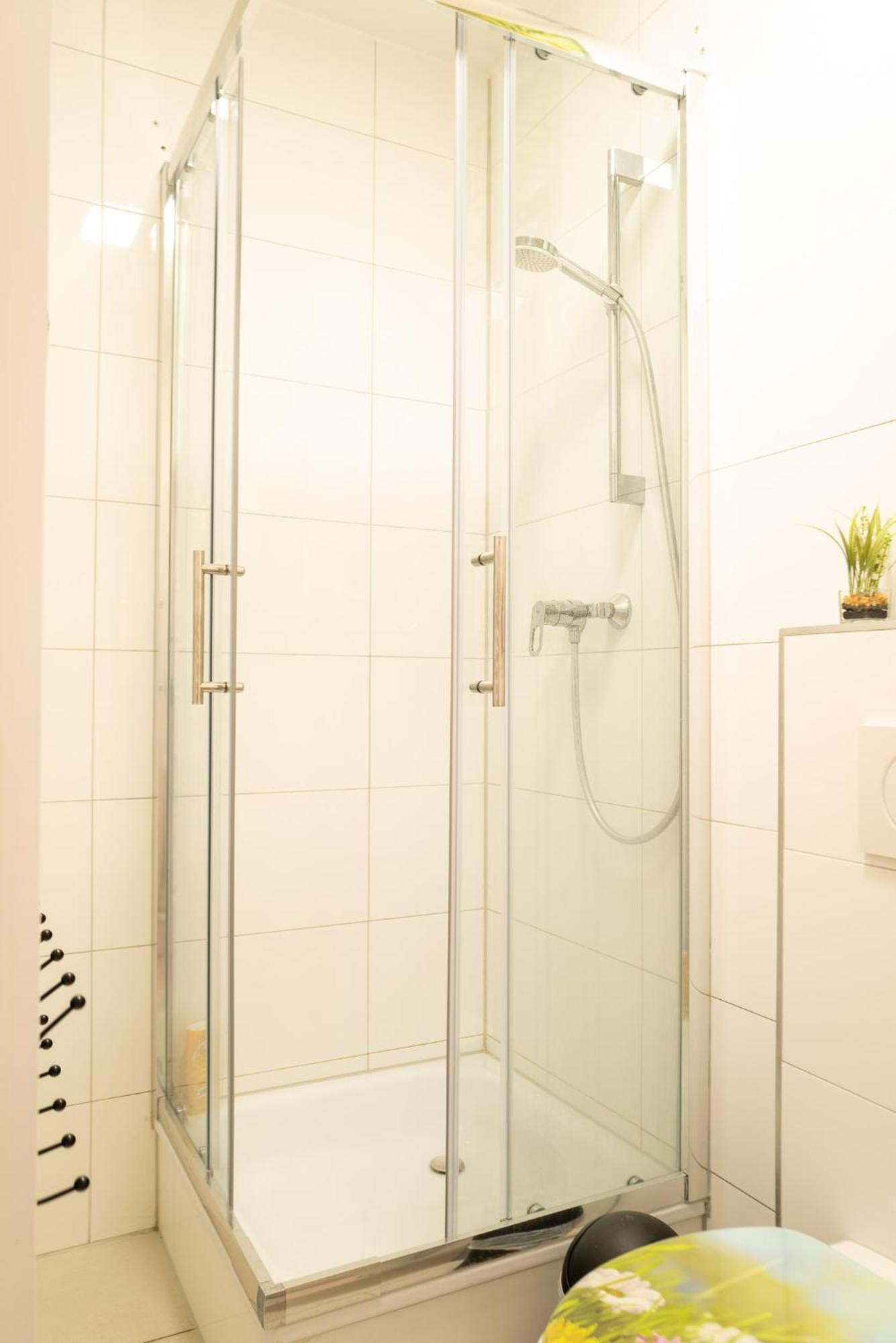#222 Modernes City Apartment Im Herzen Von ノイス エクステリア 写真